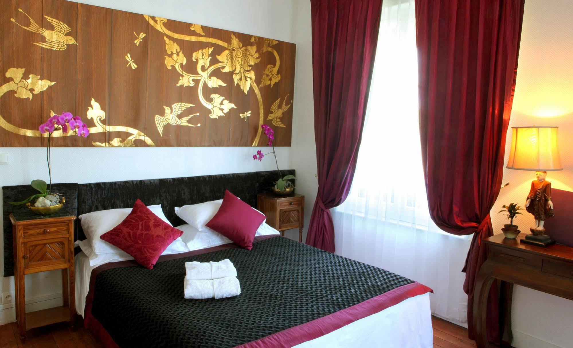ホテル Castel De Siam ウルガット エクステリア 写真